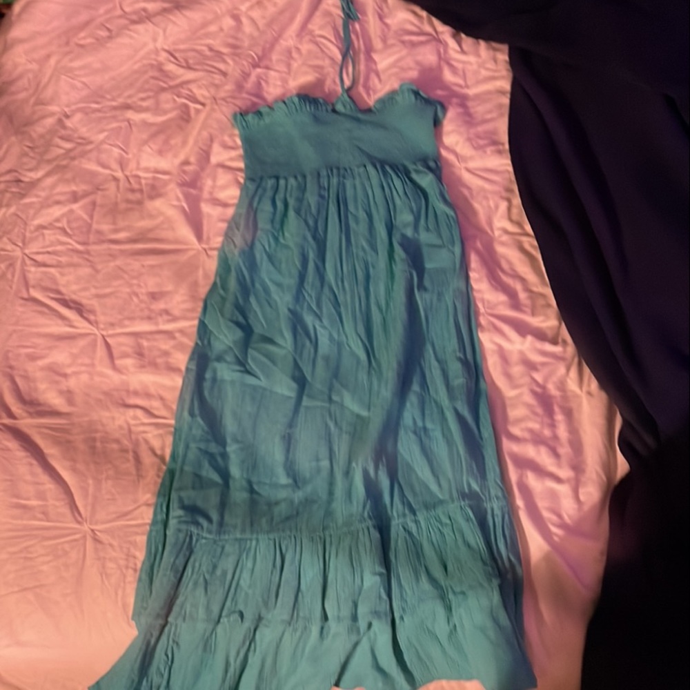 blue dress